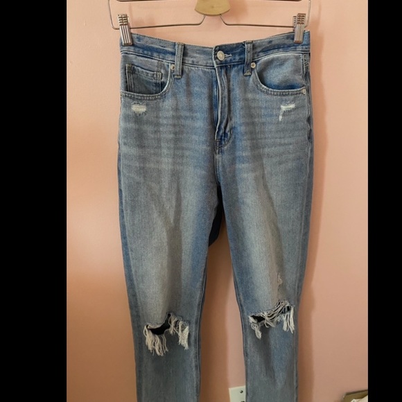 American Eagle Outfitters Denim - American Eagle Outfitters Mom Jeans